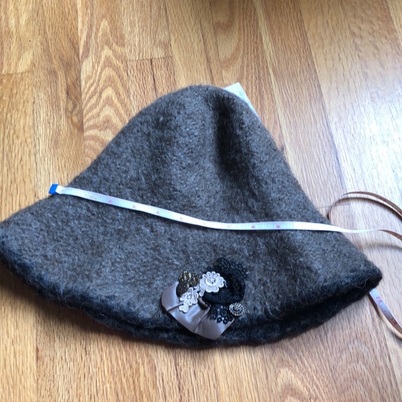 Felted Wool Hat Handmade Winter Cloche VTG EC Rare Find - Picture 12 of 14